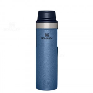 Coffee & Tea Stanley Classiche Trigger-Action Travel Mug | 20 OZ | Italia S1292